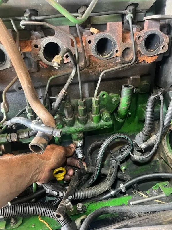 Diesel engine fuel system components during a service call